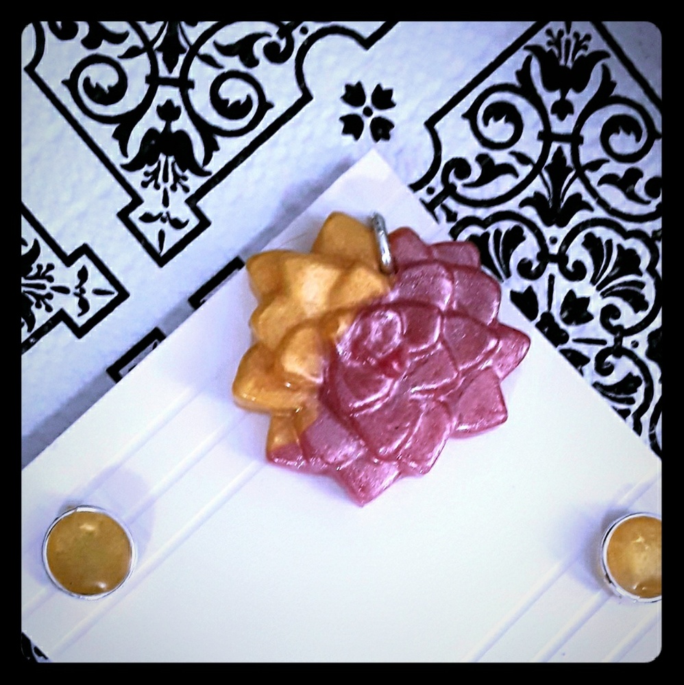 Pink and yellow pendant with matching yellow stud